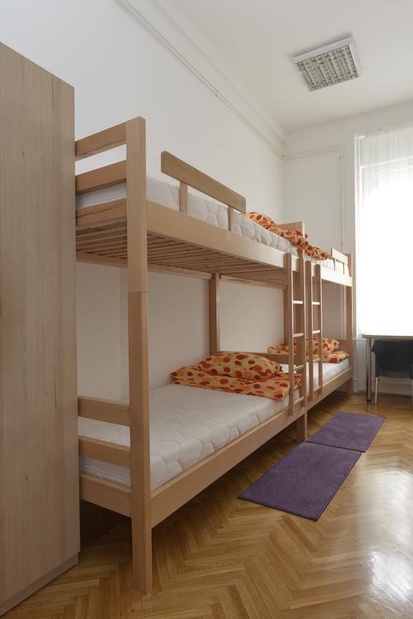 Hostel Flow House Centar Novi Sad Exteriér fotografie